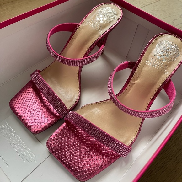 Vince Camuto Size/Width 8M pink high heels - Picture 2 of 3